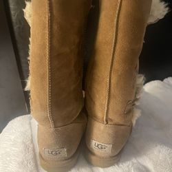 Uggs Woman