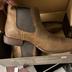 Leather Low Cut Boot