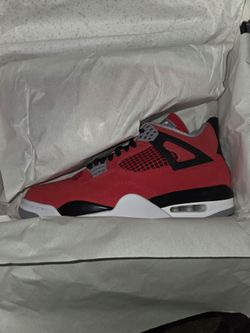 Jordan 4 El Toro