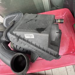 00 silverado air filter component