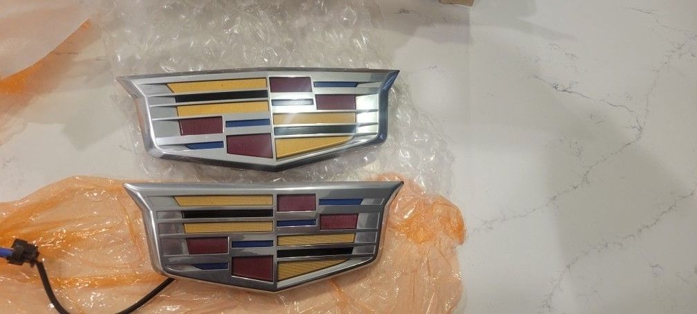 Cadillac Escalade Grill & Tailgate Original Emblems