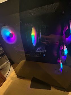 4070 GAMING PC (trades accepted)