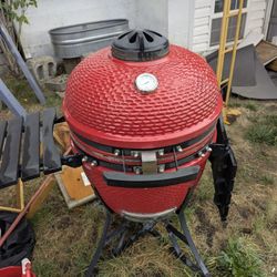 Louisiana Grills Ceramic Grill