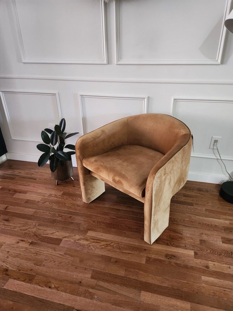 New Cognac Barrel Chair