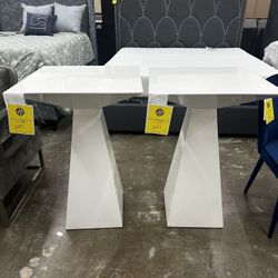 White Lacquer Table