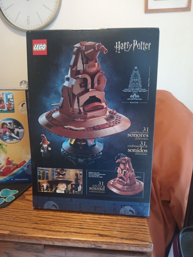 Lego Harry Potter Talking Sorting Hat Building Set 18+