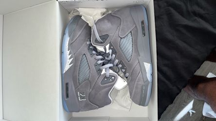 Jordan 5 wolf grey