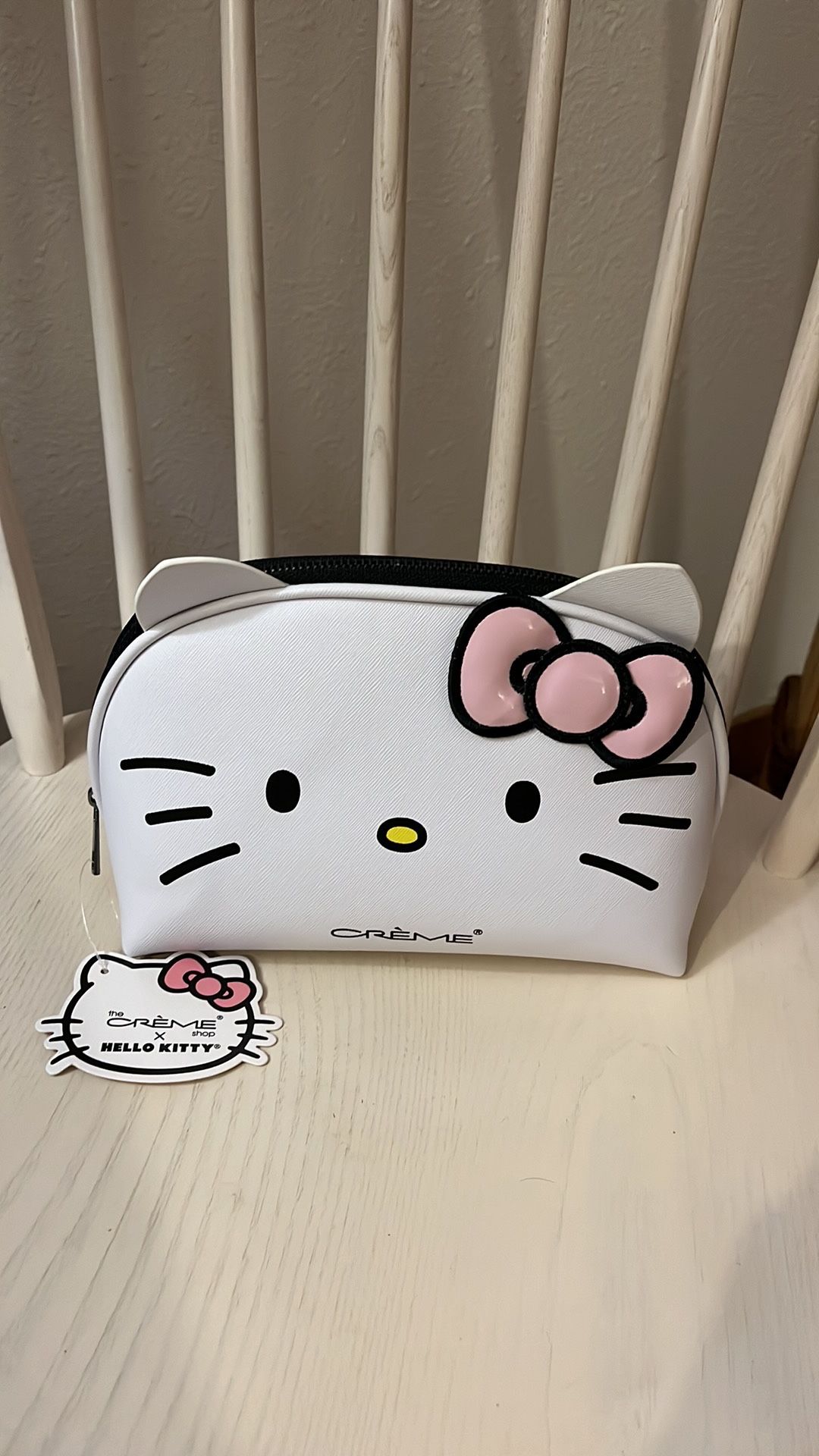 Hello Kitty & The Crème Shop Make-up Bag