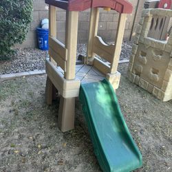 Step 2 Lookout Treehouse With Slide