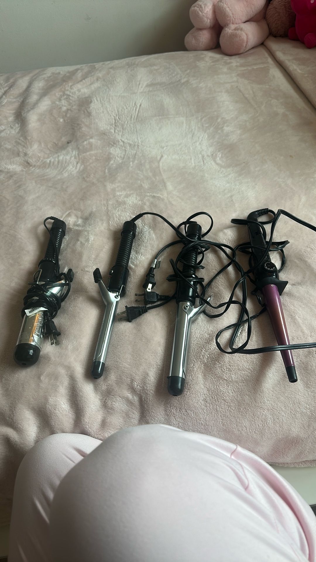 Hair curlers