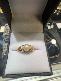 14k pearl James Avery ring