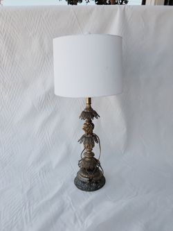 Beautiful Vintage Lamp w/ the shade