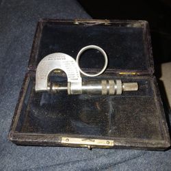Starrett Micrometer #223