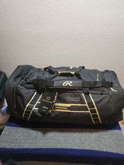 NWT Rawlings Gold Collection XL Duffel Bag