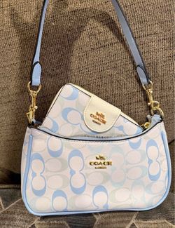 Coach Signature Crossbody Bag with Wallet