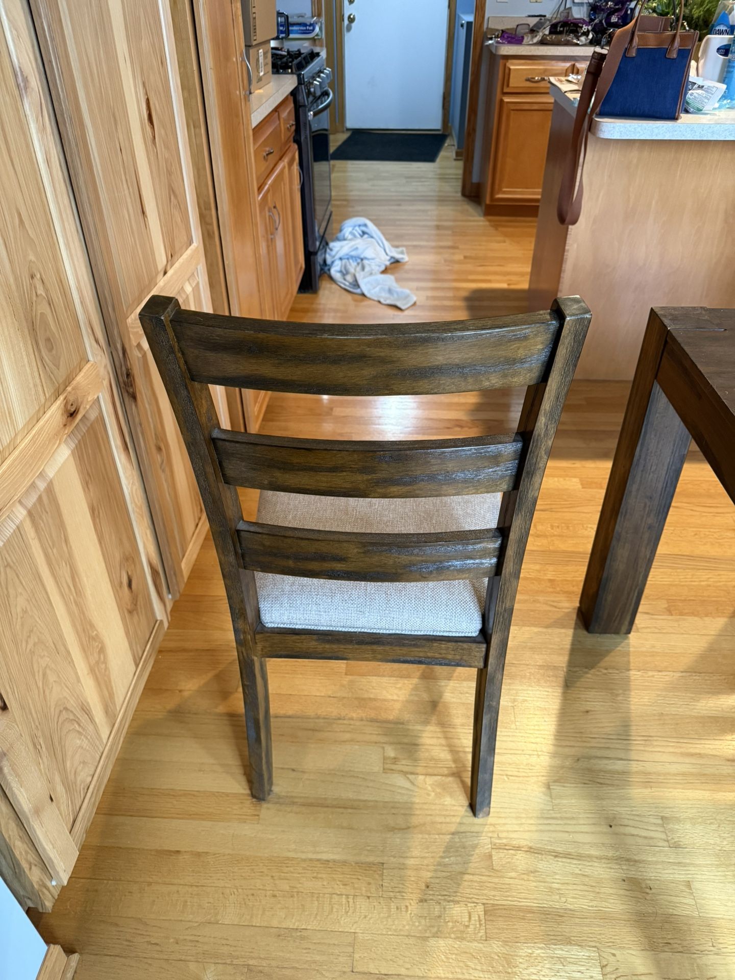 Kitchen Table W/6 Chairs