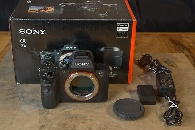 Sony Alpha A7 II 24.3MP Chassis 4800 firings good neat condition in original box