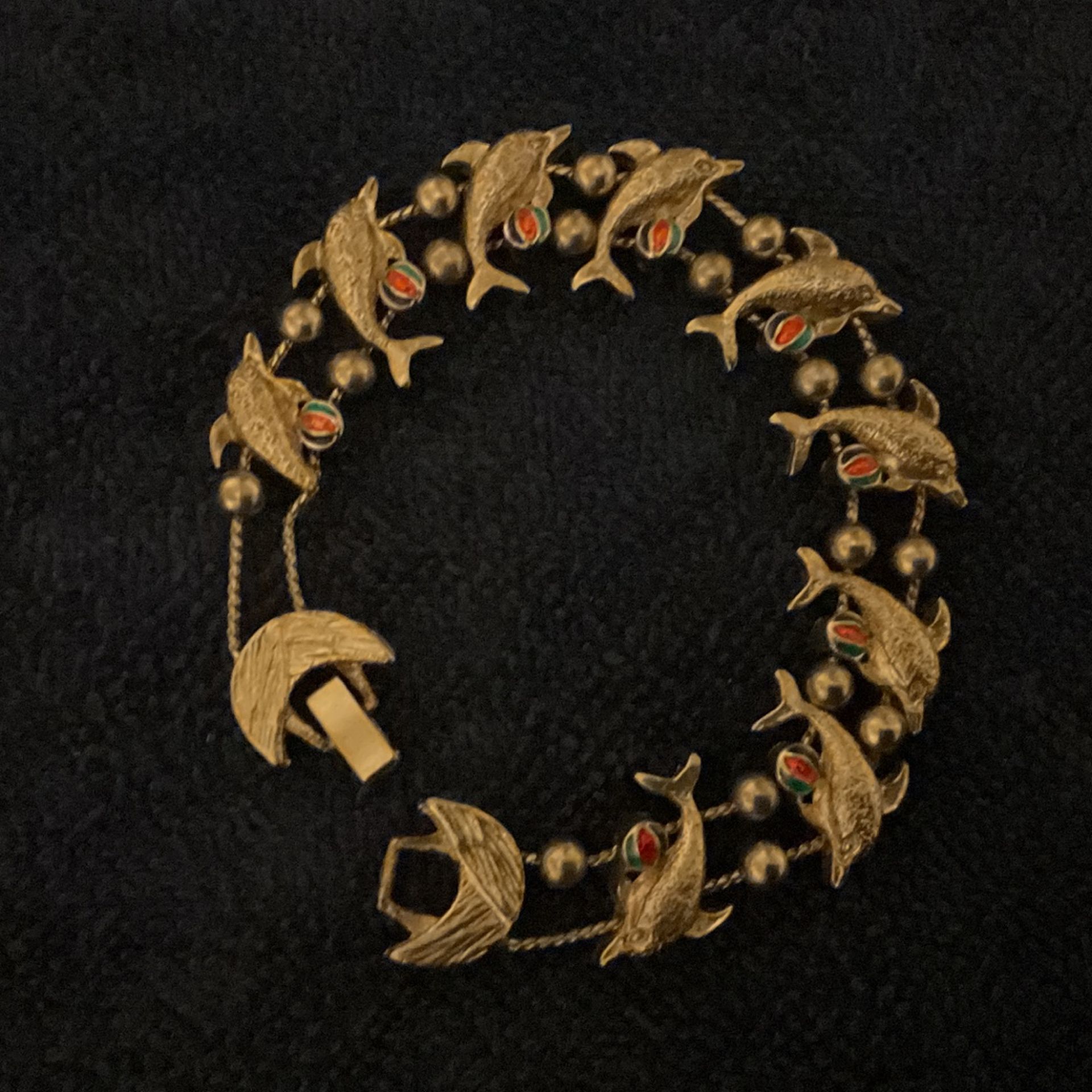 7” Vintage SilverTone Dolphin Bracelet