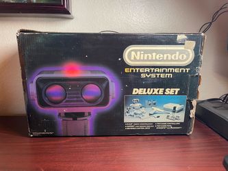 Nintendo Entertainment System Deluxe Set NES Rob the Robot