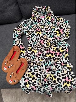 Robe a& slippers girls