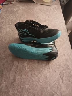 Puma MB.02 Size 11 Black and Blue