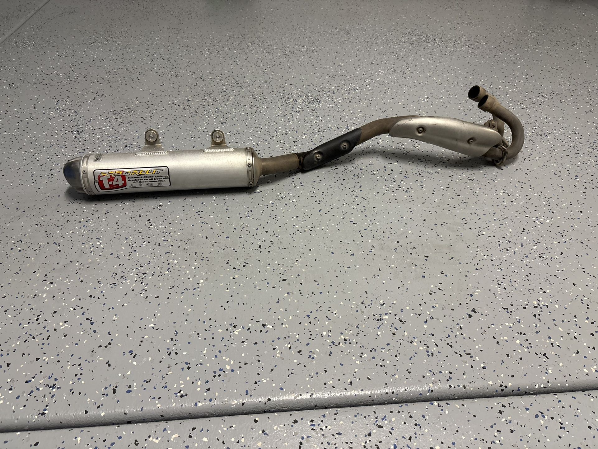 Raptor 660 Pro circuit T4 Exhaust