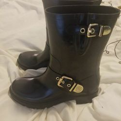 Vince Camuto rain boots