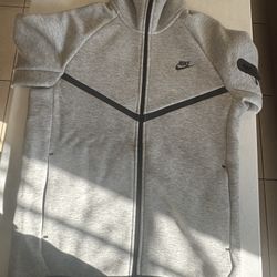 Men’s Fleece Windrunner Full-Zip Jacket