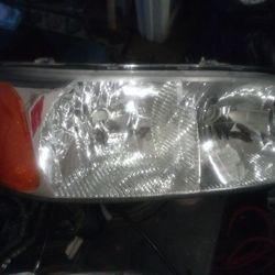 GMC Yukon Headlight Assy. $25 Each