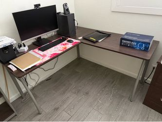 Desk set