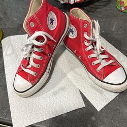 KIDS CONVERSE & NIKE SHOES