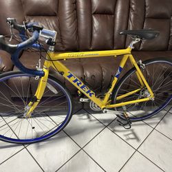 Trek 1000 road bike 54cm