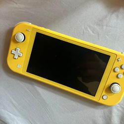 Nintendo Switch Lite, Yellow Color
