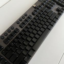   Logitech G915 Keyboard