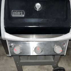 Weber Spirit GS4 Grill Three Burners Propane BBQ
