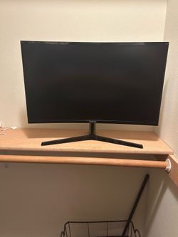 Samsung Curved Gaming Monitor