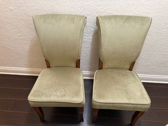 Elegant Upholstered Accent/Dining Chairs – Set of 2 – Great Condition
