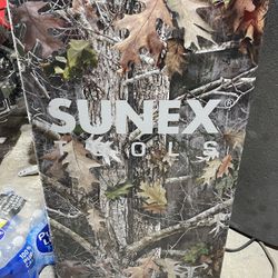 Sunex Mini Fridge