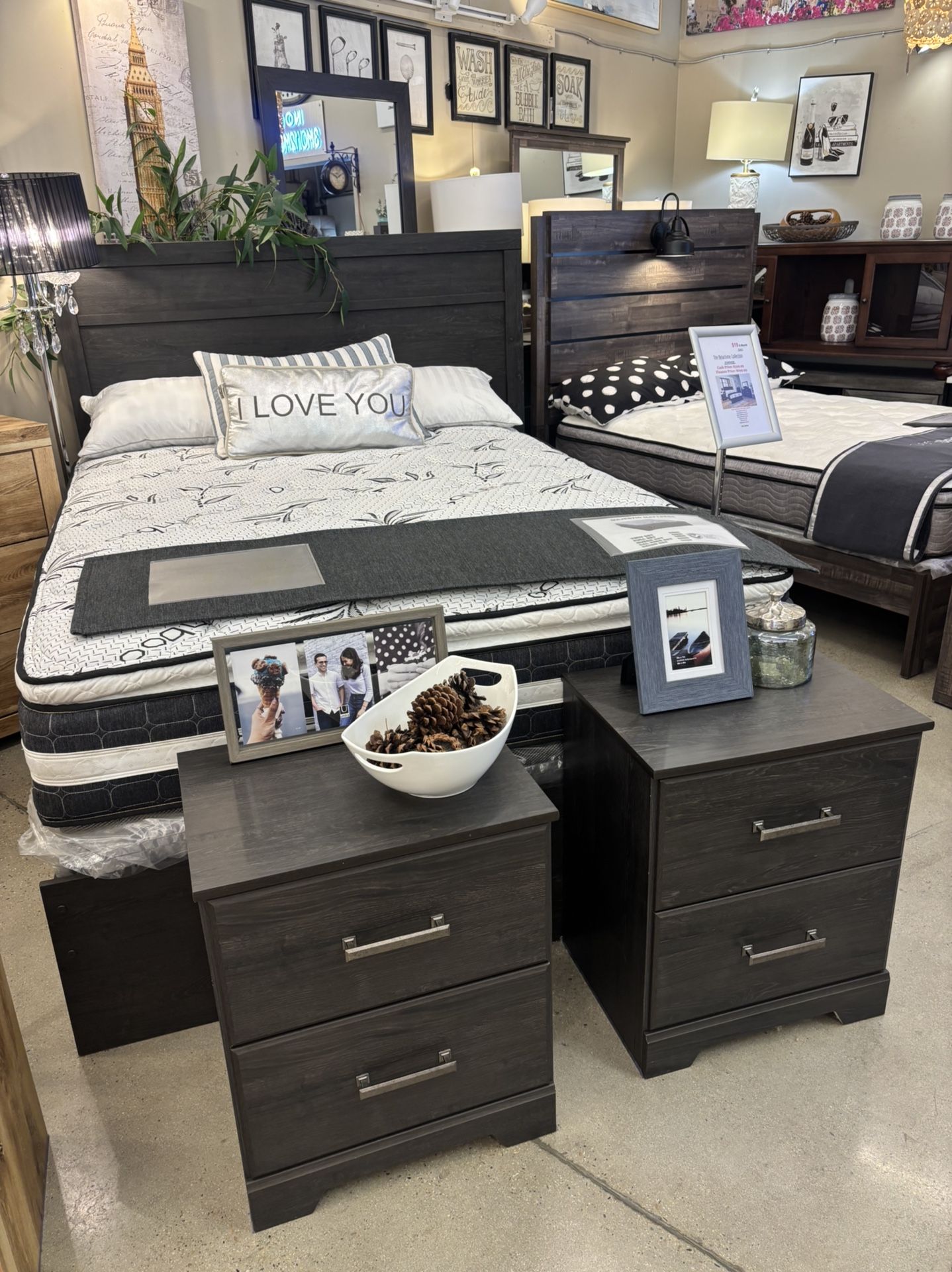 Queen Bedframe, 2 Nightstands, Dresser And Mirror