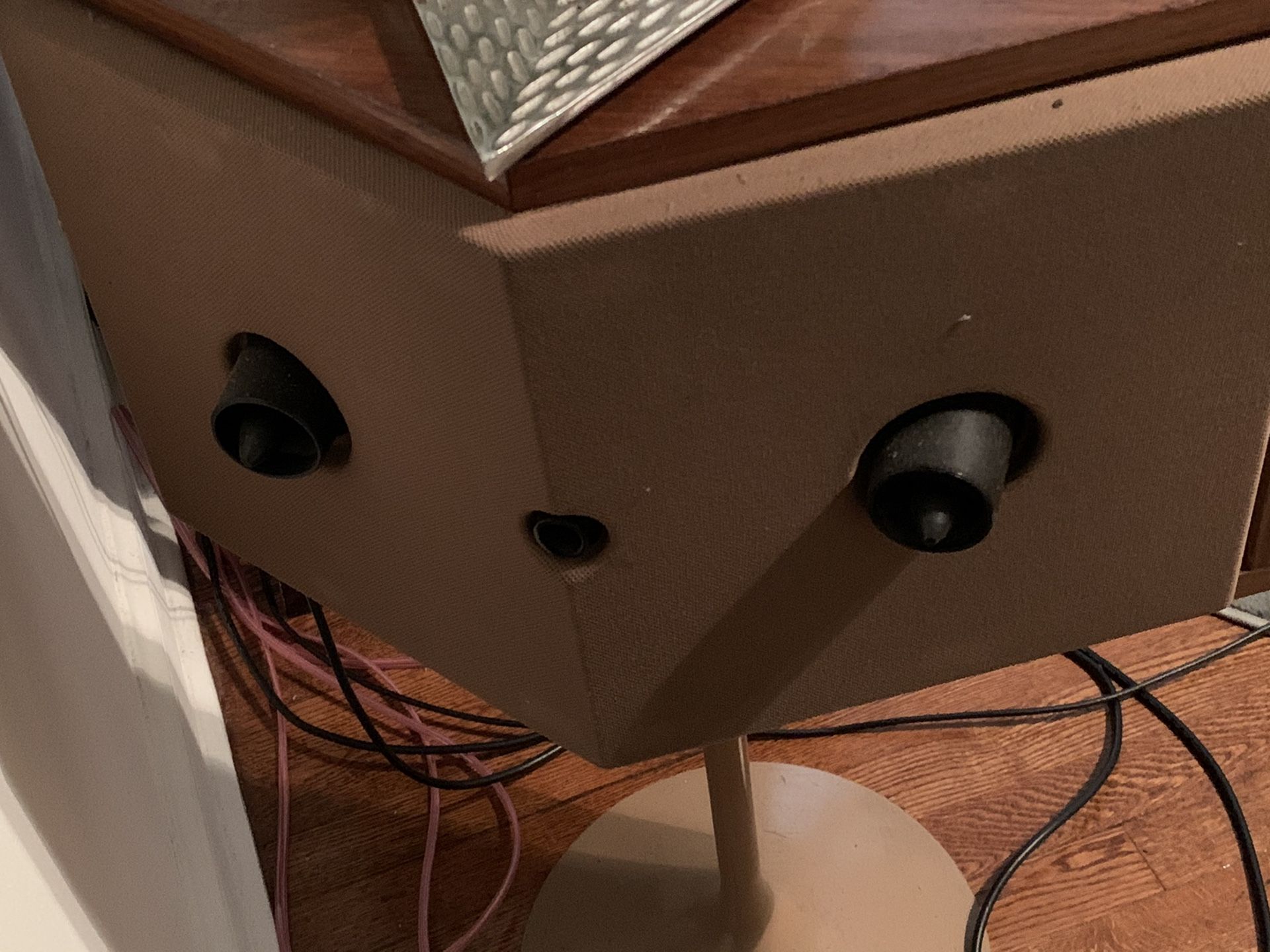 Speakers (Bose 901 Series Iv)