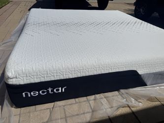 Nectar Premier Memory Foam - King Size