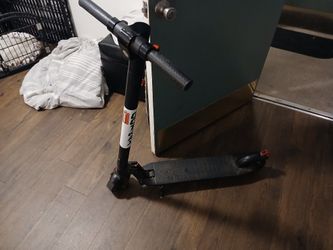 Gotrax G2 Scooter