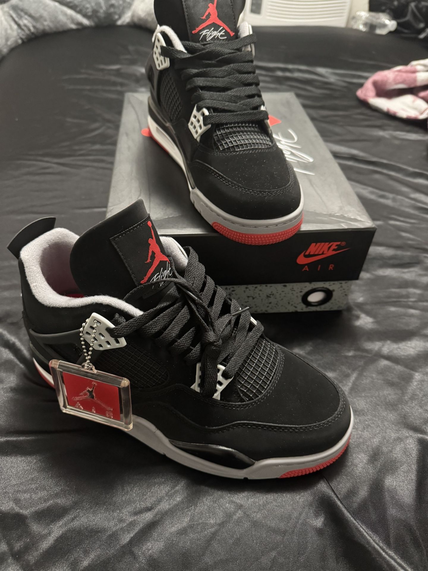 Jordan 4 OG Bred 2019 Sizes 8, 9.5