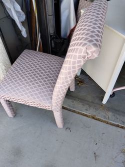 KITCHEN OR DINING ROOM CHAIRS