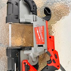 Milwaukee Band Saw 
