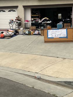 Free yard sale left overs