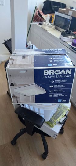 Broan Roomside Ceiling Bathroom Exhaust Fan w/ LED Light