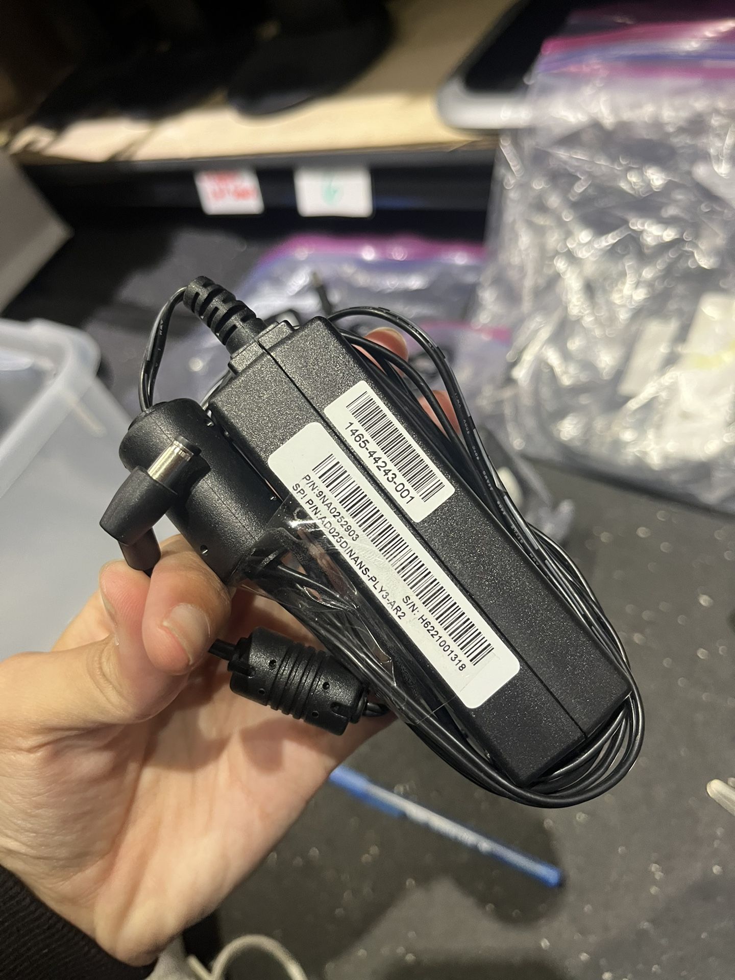 HP 65W Smart AC Adapter H6Y89AA#ABA