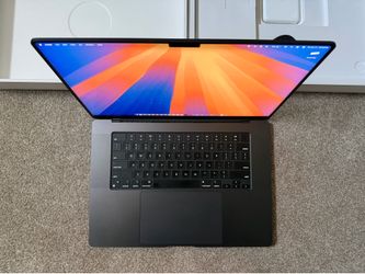 MacBook Pro 16 M3 Pro 18 GB 512 SSD