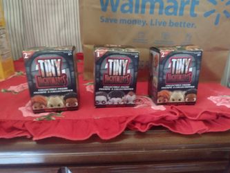 Tiny Nightmares Collectible Figure Blind Boxes x3